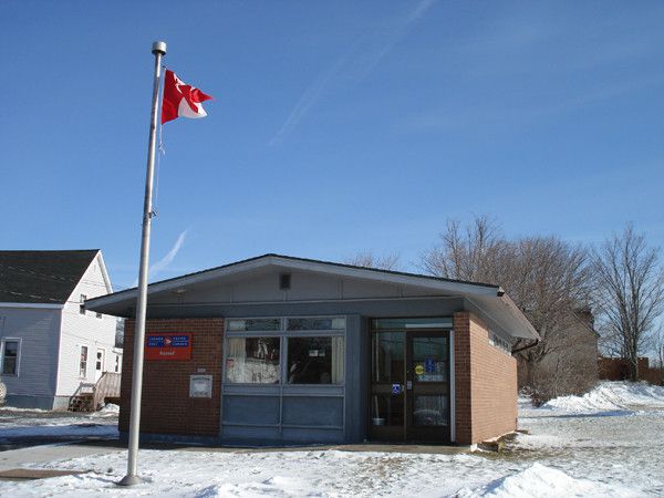 the east river valley 02805 146